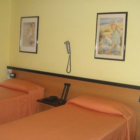 Hotel Scala Nord Milan Room photo