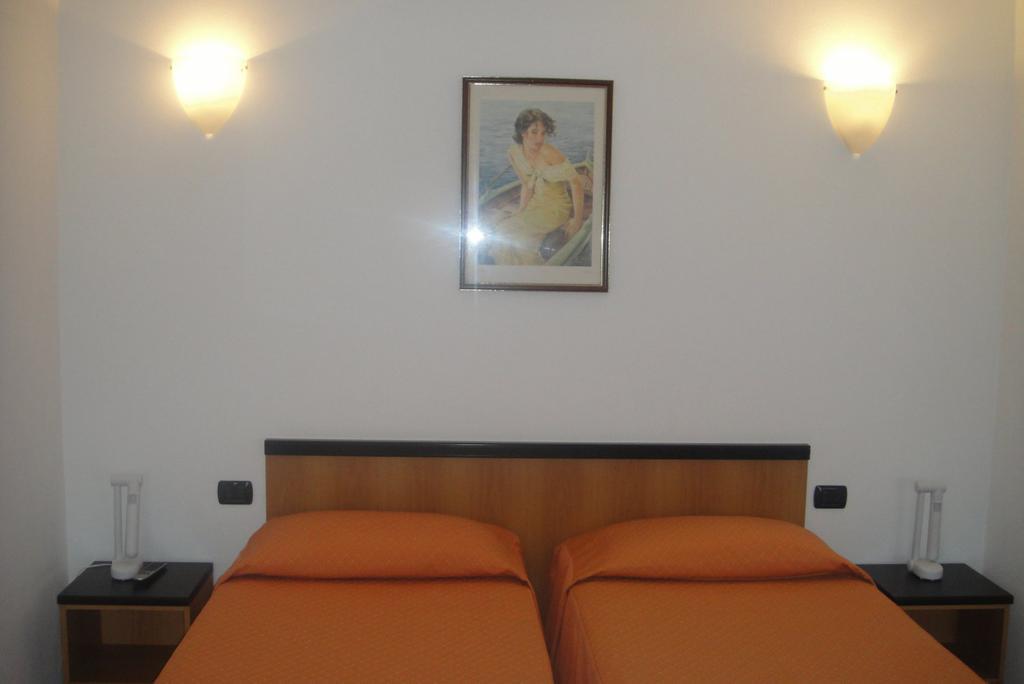 Hotel Scala Nord Milan Room photo