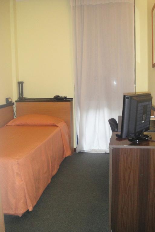 Hotel Scala Nord Milan Room photo