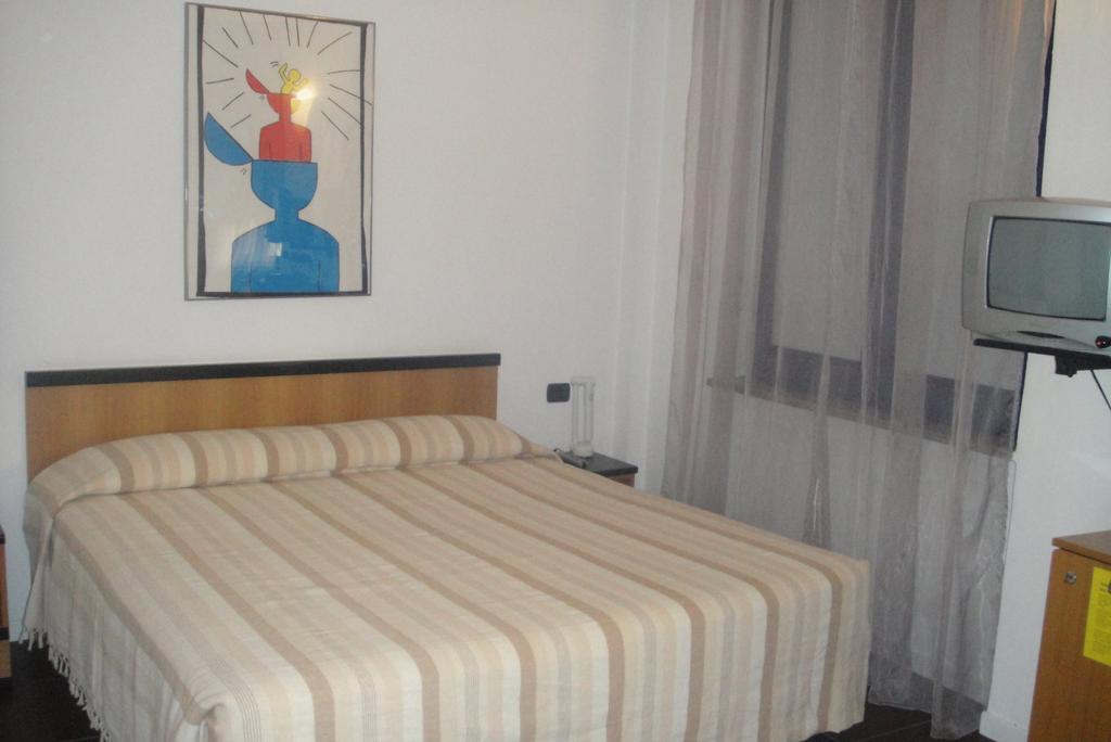 Hotel Scala Nord Milan Room photo