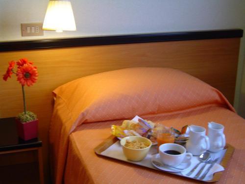 Hotel Scala Nord Milan Room photo