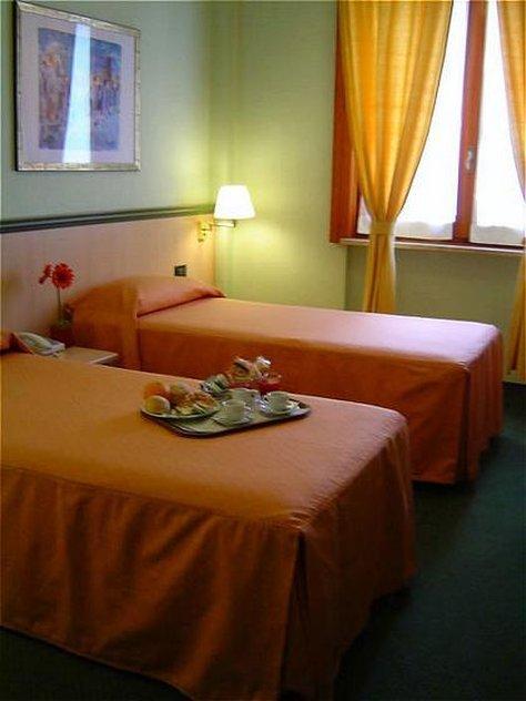 Hotel Scala Nord Milan Room photo